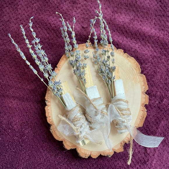 *Palo Santo Magic Bundle* - Picture 5 of 5